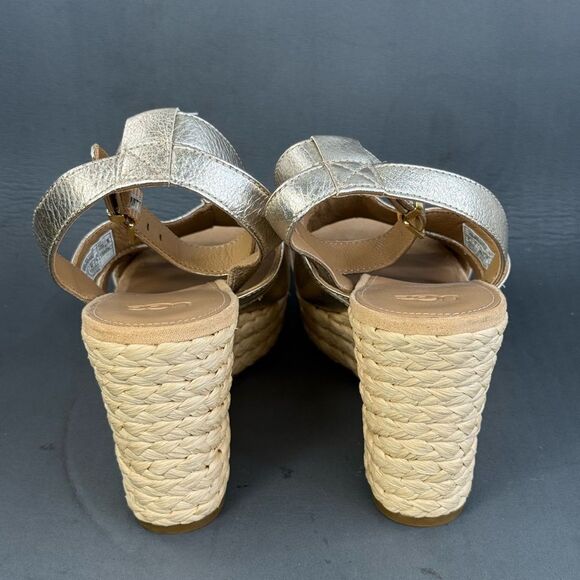 UGG Women's Careena Ankle-Strap Espadrille Platform Wedge Sandals size 9 - Picture 6 of 10
